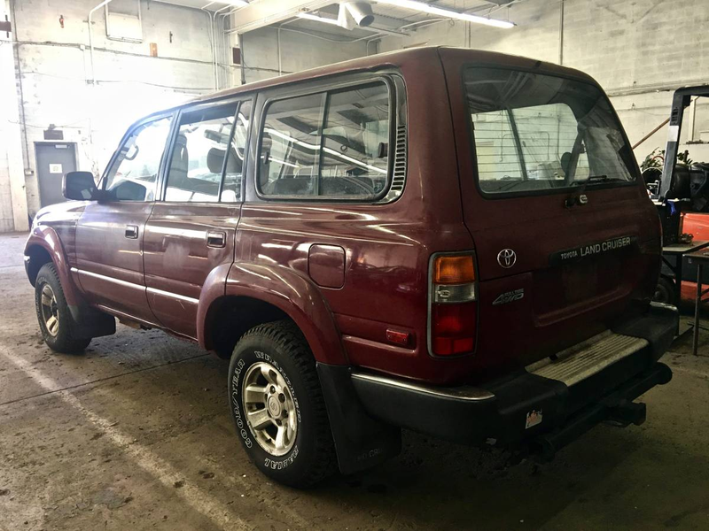 Illustration for article titled At $2,950, This 1991 Toyota Land Cruiser Could Have You Cruising The Land In No Time